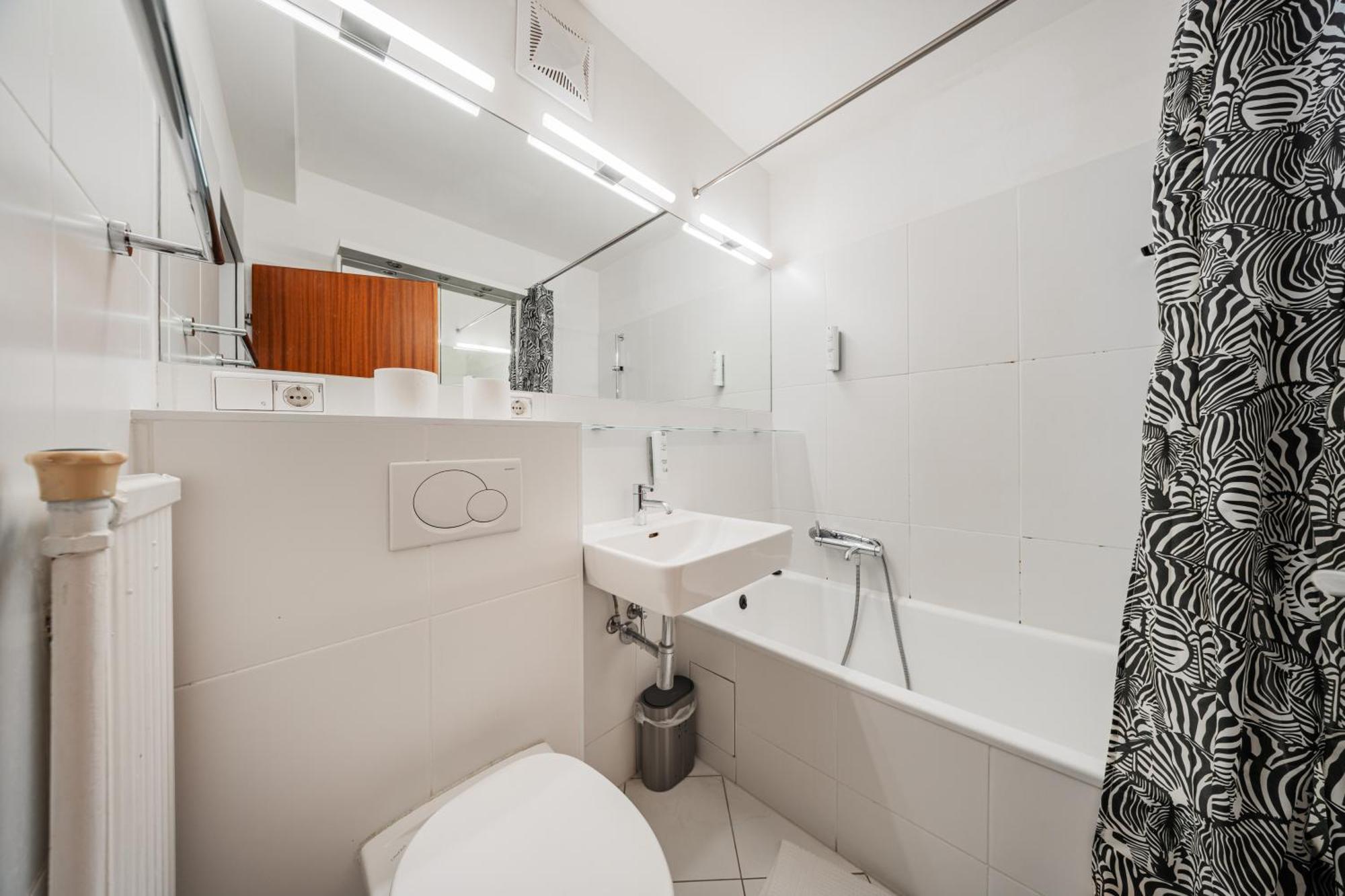 Studio Next To Karlskirche #17 Apartment Vienna Luaran gambar